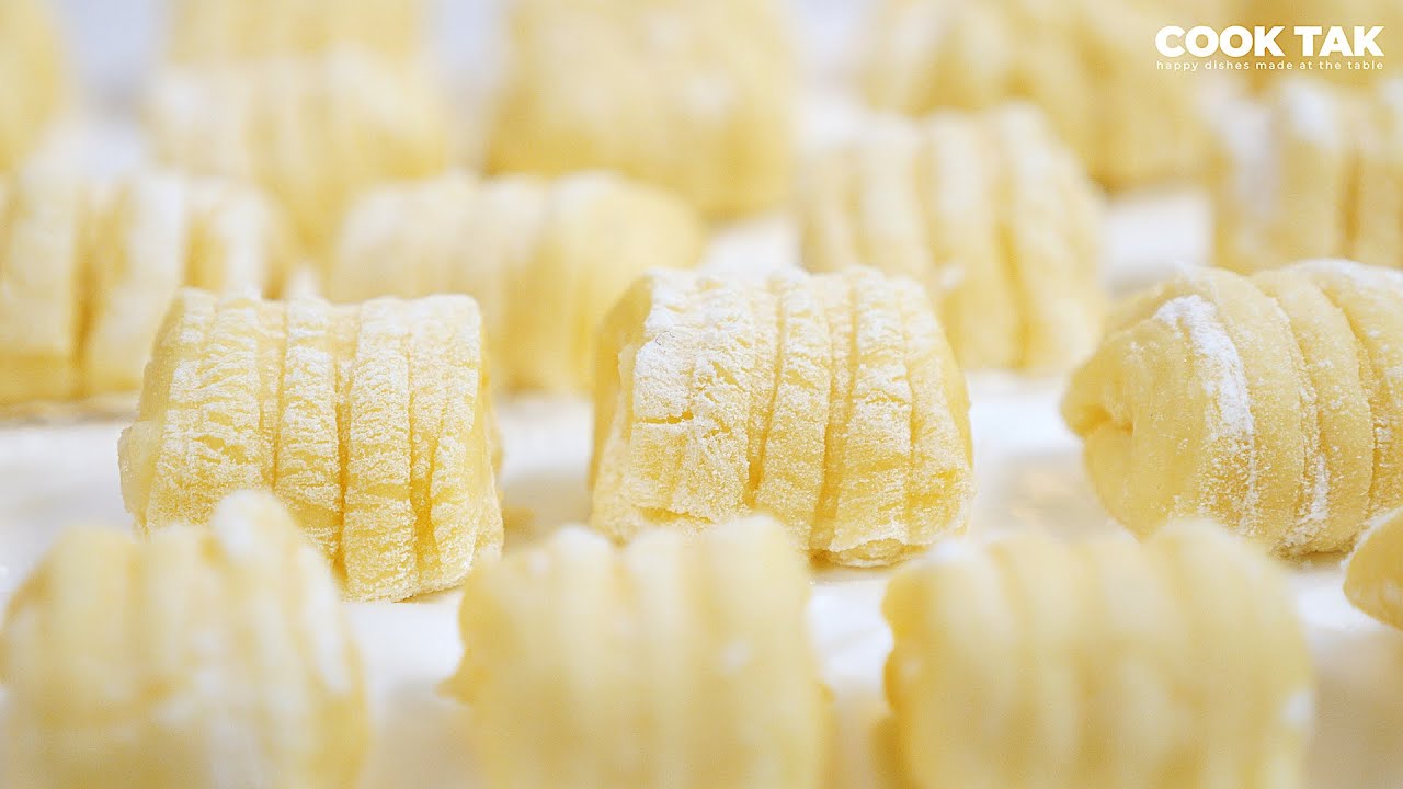 감자로 만드는 쉽고 간단한 뇨끼 만들기 :: 감자 뇨끼 :: 서양식 감자 수제비 :: Gnocchi Recipe :: Potato Gnocchi
