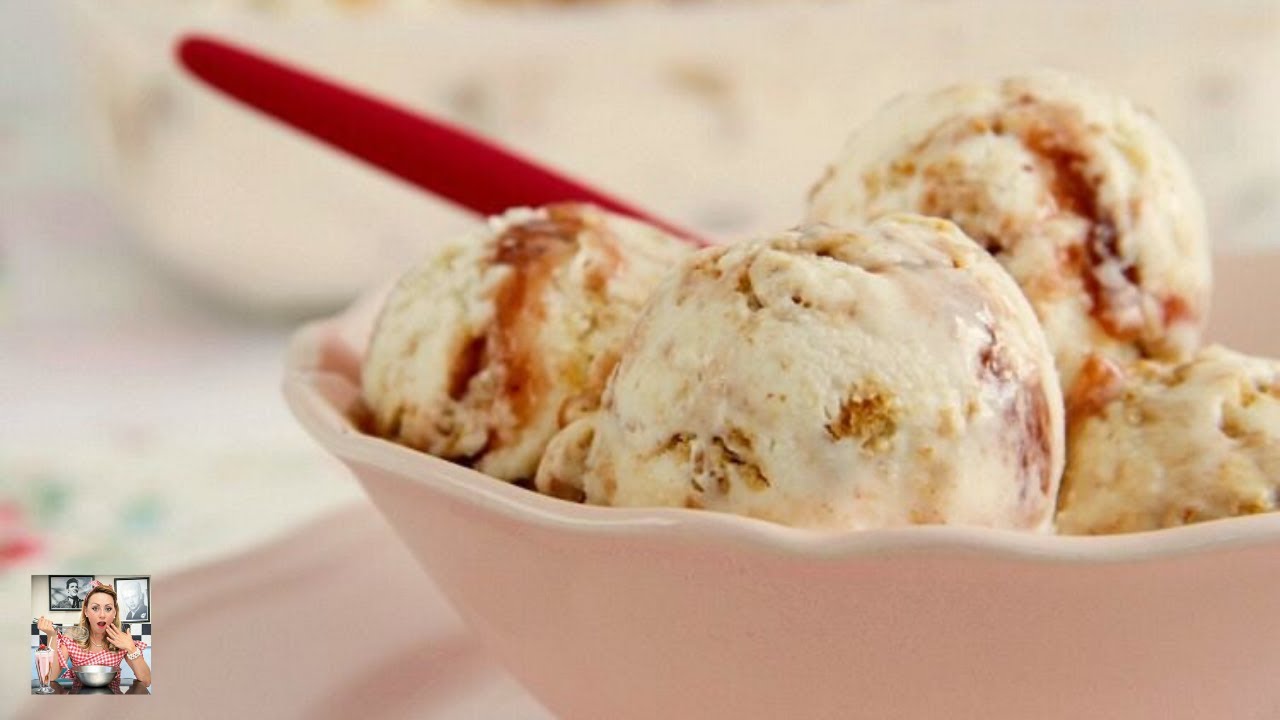 HELADO DE QUESO CON MERMELADA DE FRESA / PRITTYPAT
