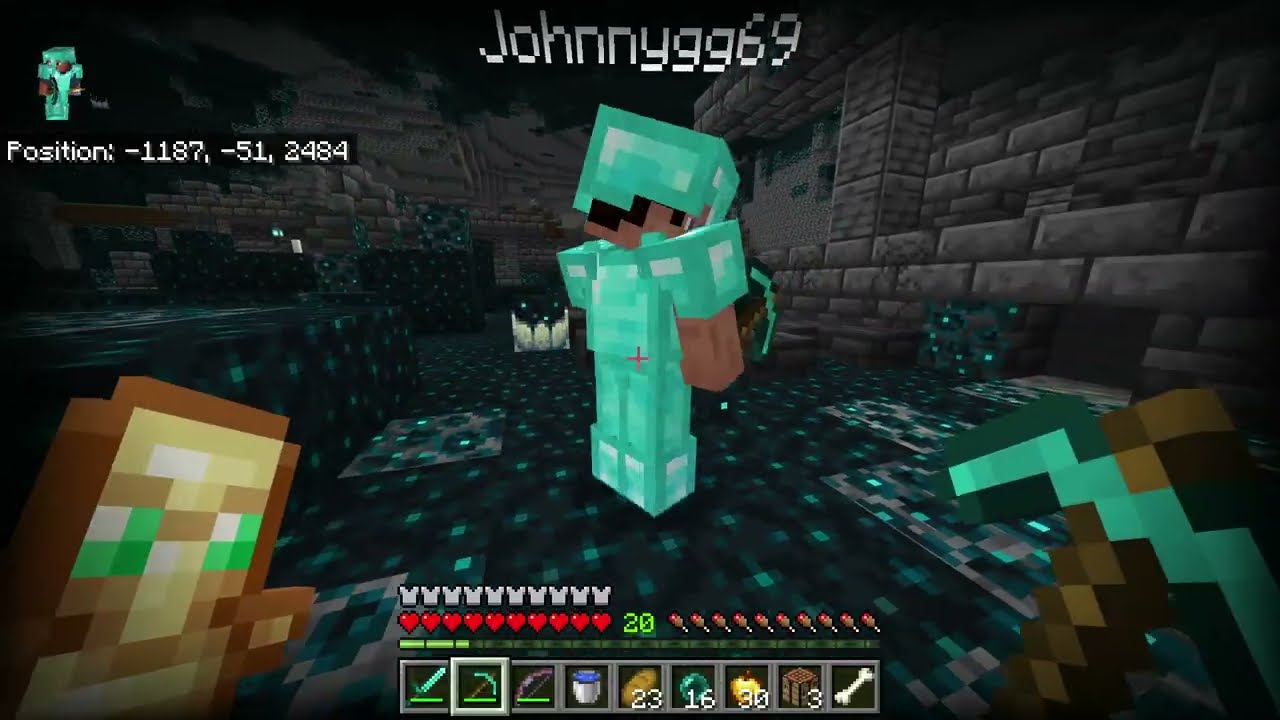 Playing mc w/Johnny bhai, looting ancient city and edging with the WARDEN