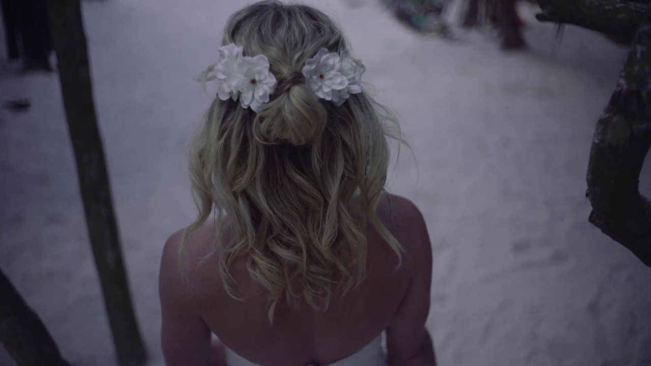 Tulum sea side wedding at Akiin beach hotel