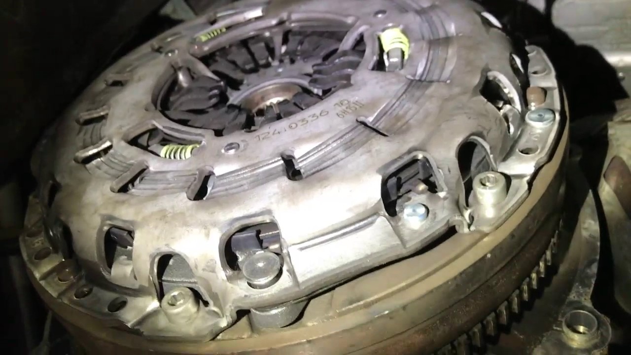 BMW Kupplung Zweimassenschwungrad wechseln E87 120d ohne musik