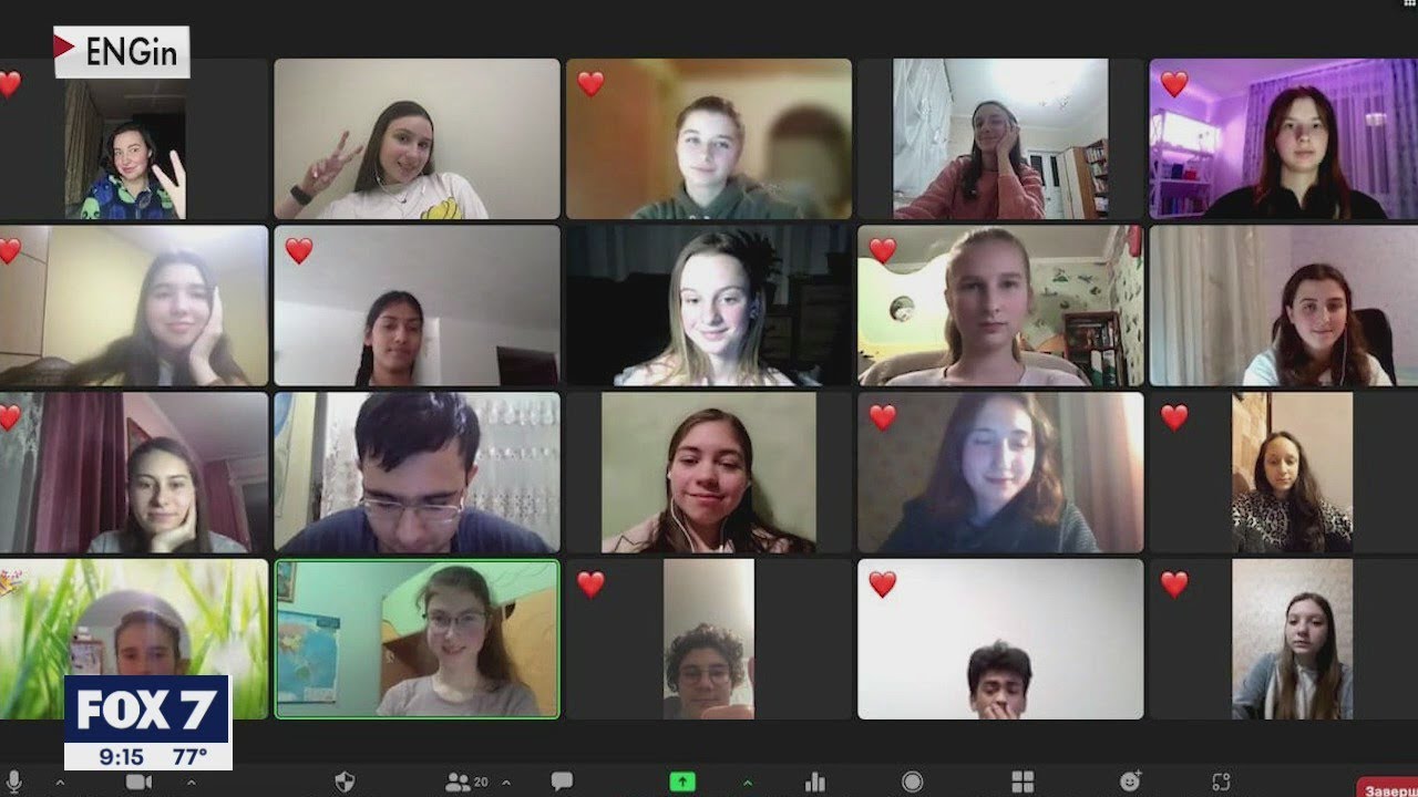 Volunteers, students of Ukrainian English Program 'Engin' struggling to communicate | FOX 7 Austin