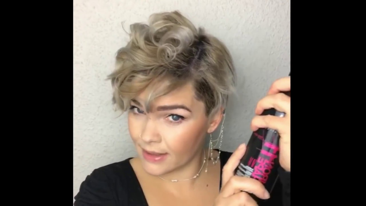 Kurze Haare locken mit dem Glätteisen