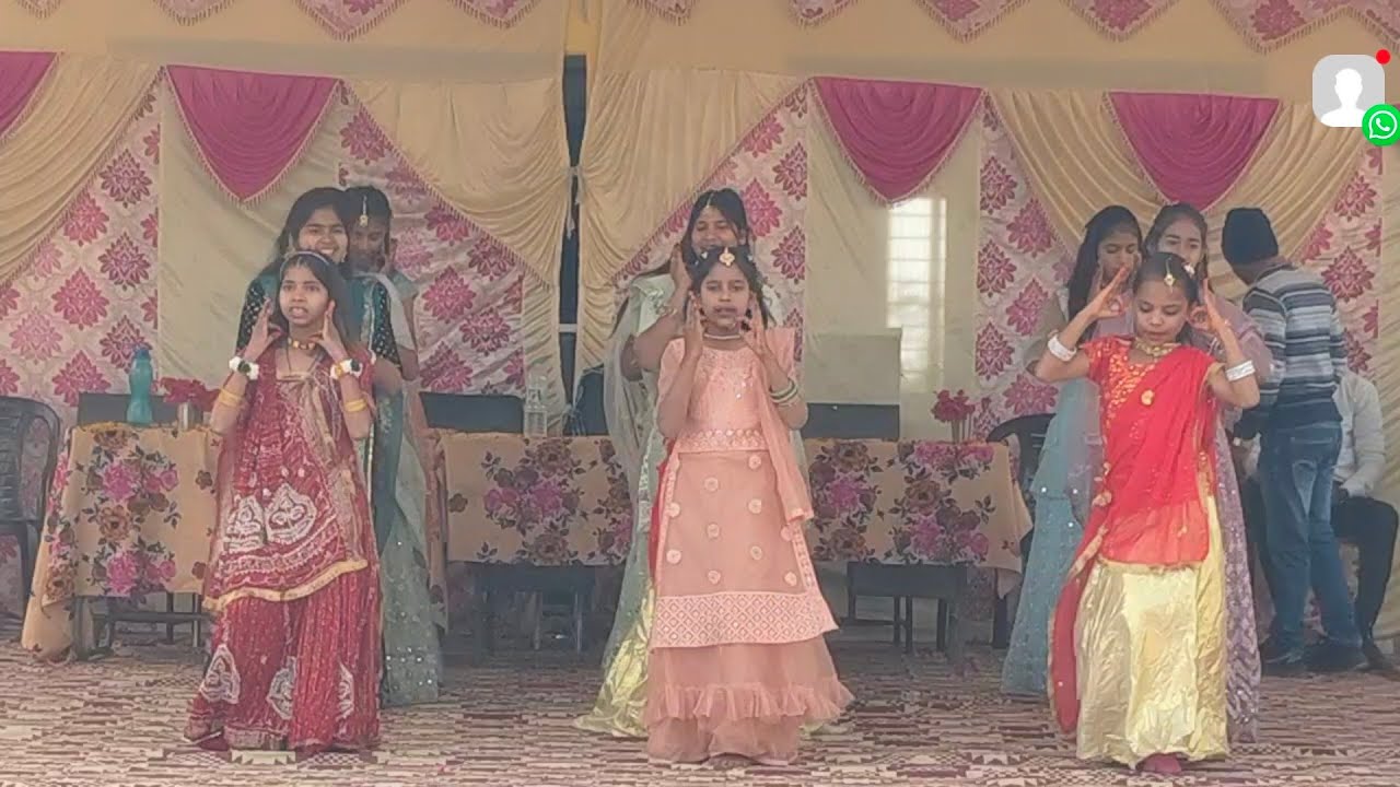 karke ishare bulai gai re barsane ki chhori| करके इशारे बुलाए गई बरसाने की छोरी | radha gori gori