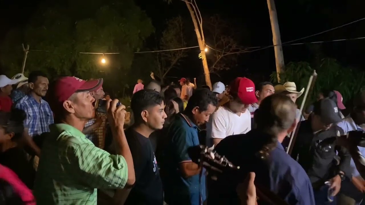 FIESTA CON CONJUNTO SAN ISIDRO EN LOS ACHOTES OROCUINA