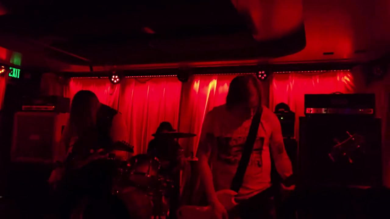 Grave Infestation intro / 