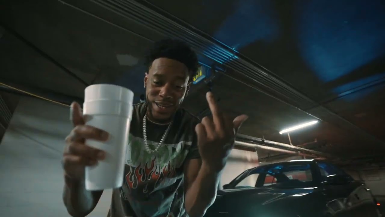 Bez19 - Mike Myers (Official Music Video)