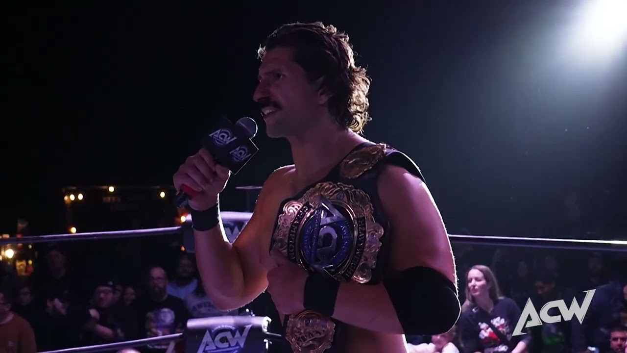 Ричард Холлидей, Киллер Кросс и Майк Сантана — матч за титул чемпиона ACW в тяжелом весе в формат...