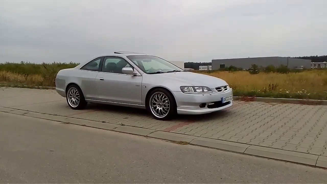 Honda Accord Coupe clean project. 6th gen