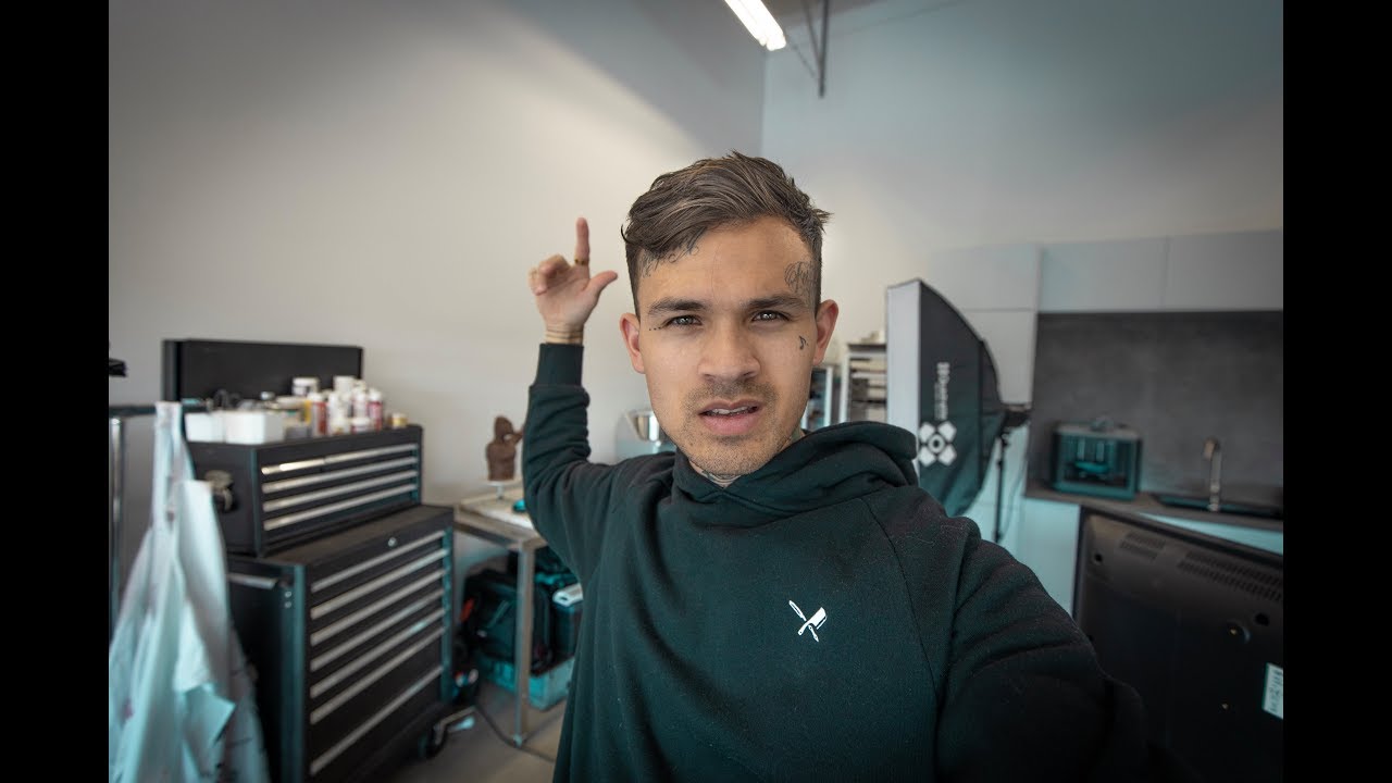 GUN SHOW - STUDIO TOUR 1