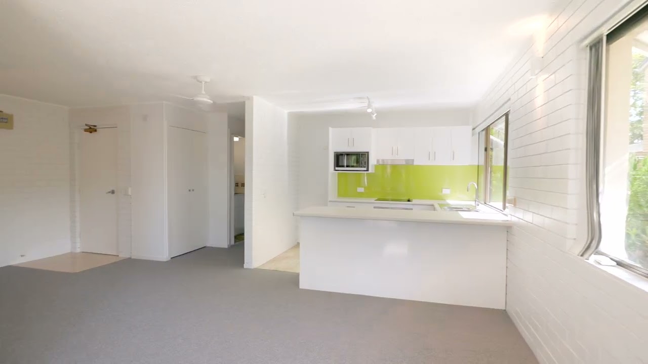 2/353 Bradman Avenue, Maroochydore