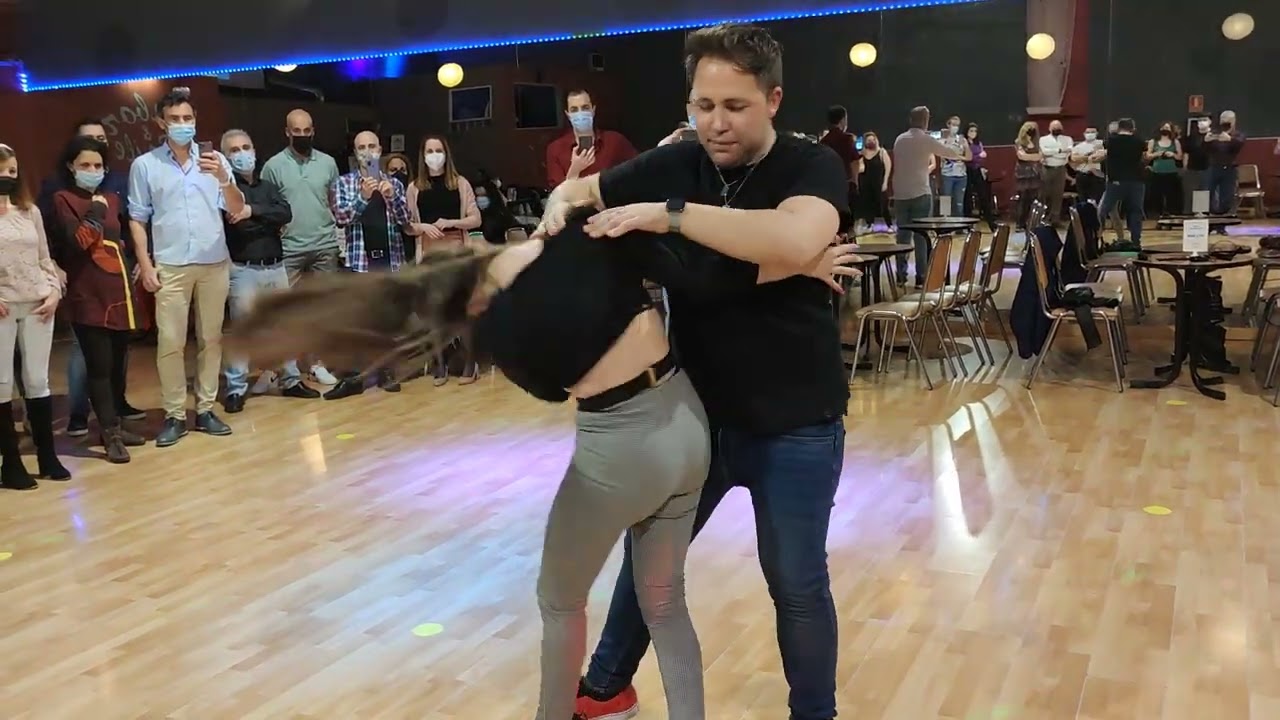 @Aventura /la Tormenta🔥BACHATA DANCE Alberto y Marta