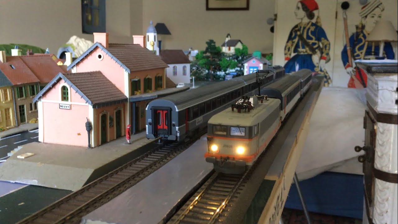 Circulation de trains corails HO 