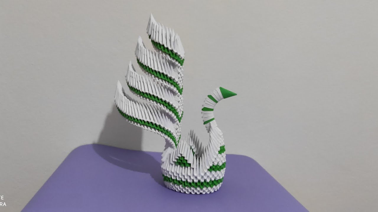 3d origami yesil cizgili kuğu #3dorigami