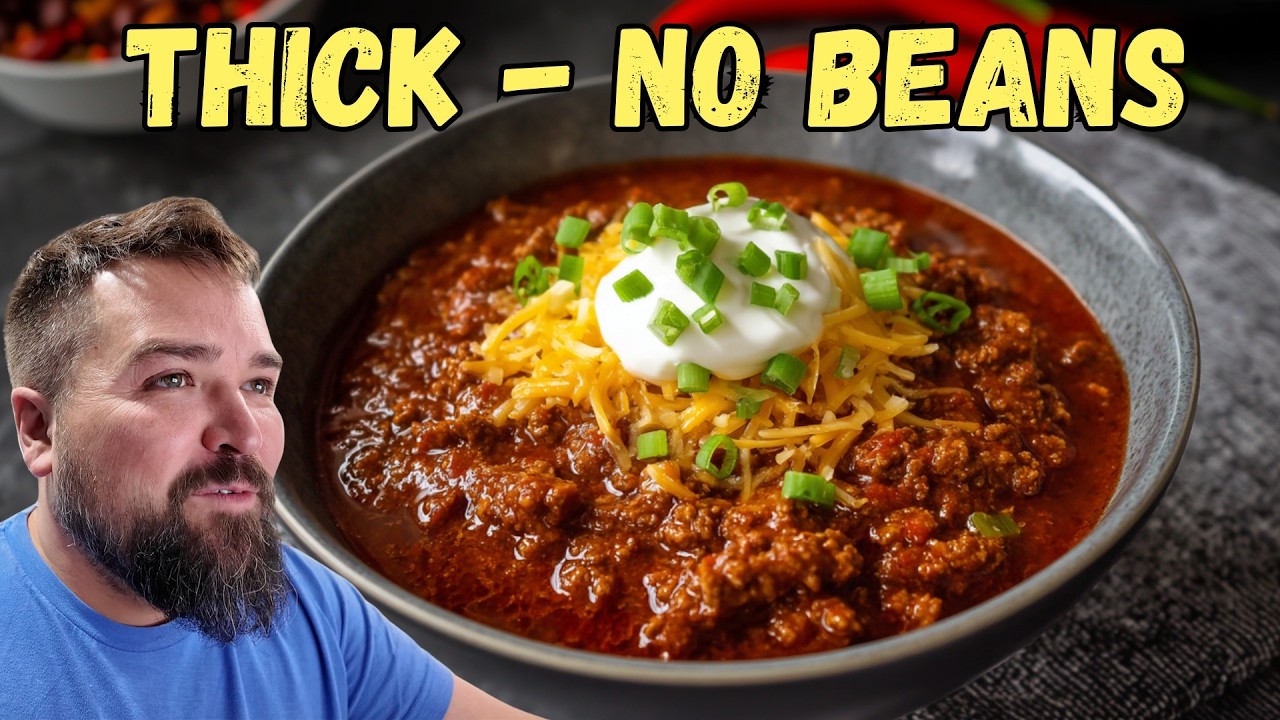 Этот рецепт кето-чили такой простой и вкусный! Просто добавьте ингредиенты и ждите.