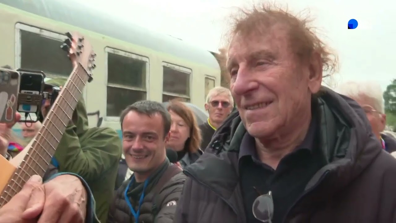 Alain Souchon fête ses 81 ans à Portbail