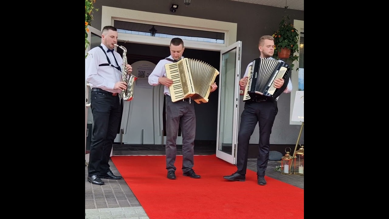 Marsz Weselny, dwa akordeony + saksofon