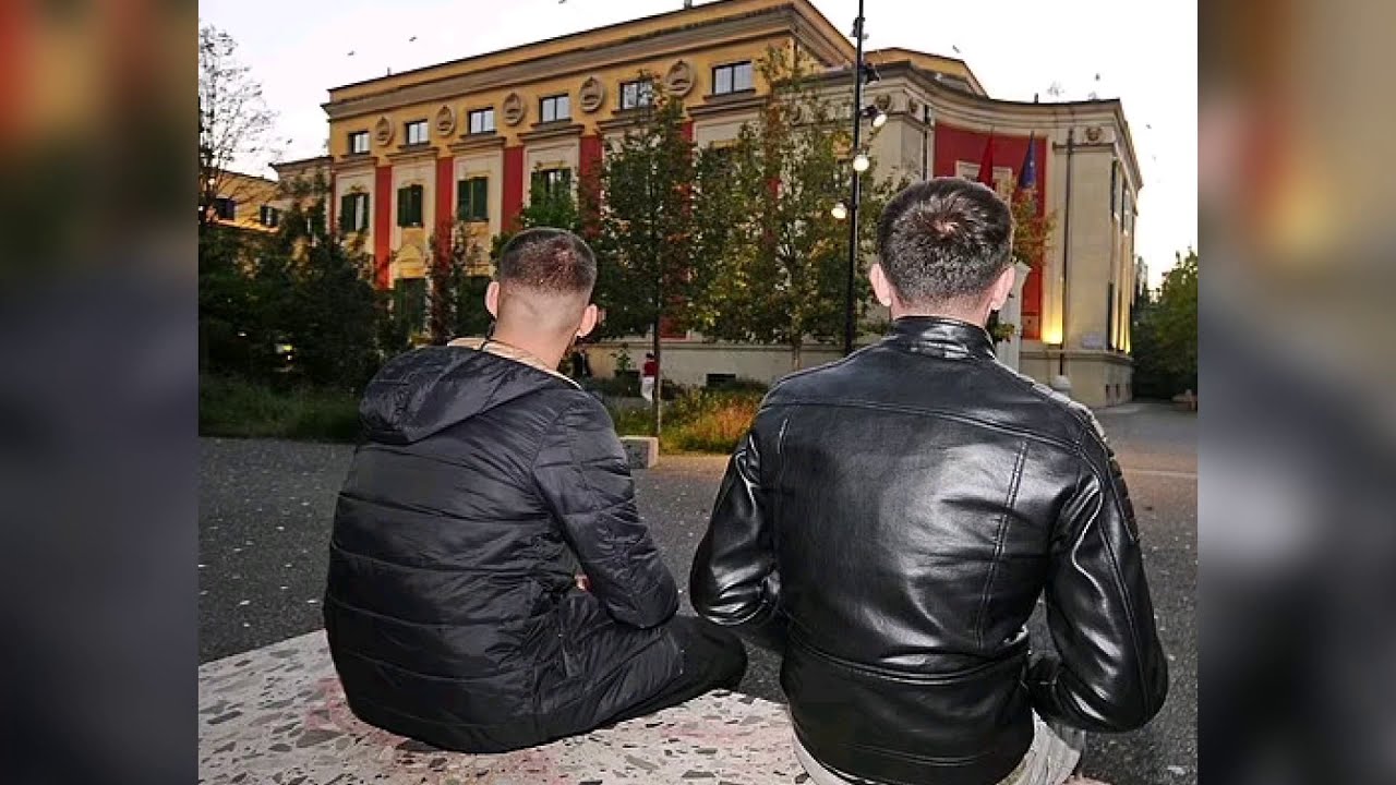 Top News - Rrëfimi tronditës i dy shqiptarëve në Angli/Si i mashtroi policia pas shumë peripecive