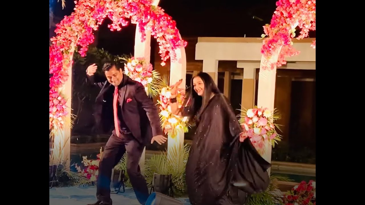 #dancechoreography  #weddingdance, #coupledance  #bollywoodmashup #trending #trendingvideo
