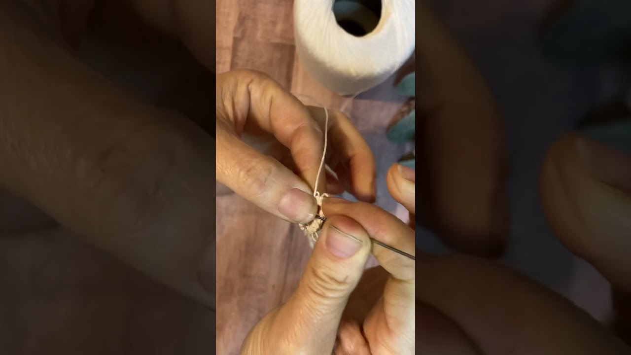Adding more thread when you run out while needle tatting