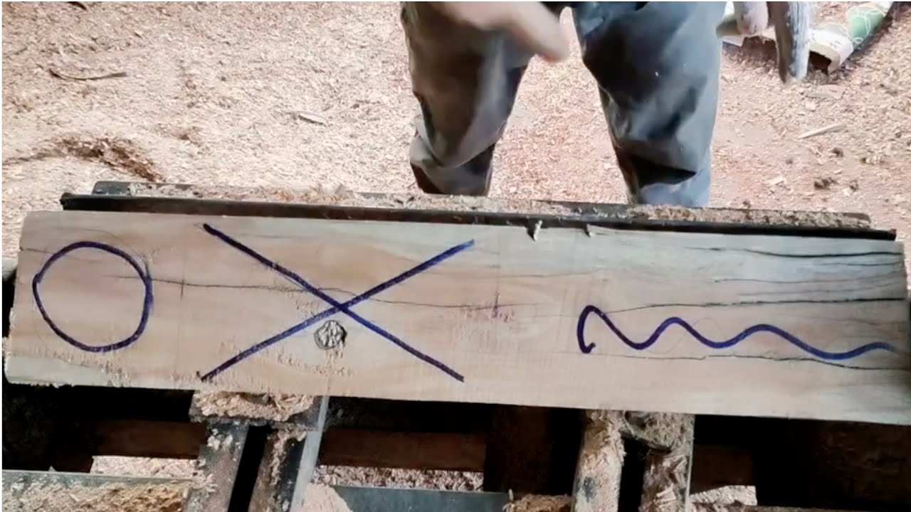 Woodturning  - The Bed's Leg Turning Creative 