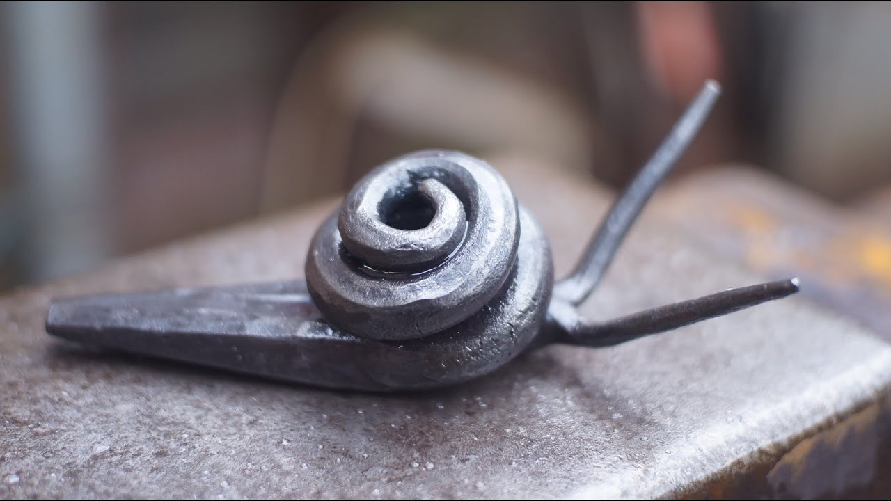 Forged snail - Blacksmithing