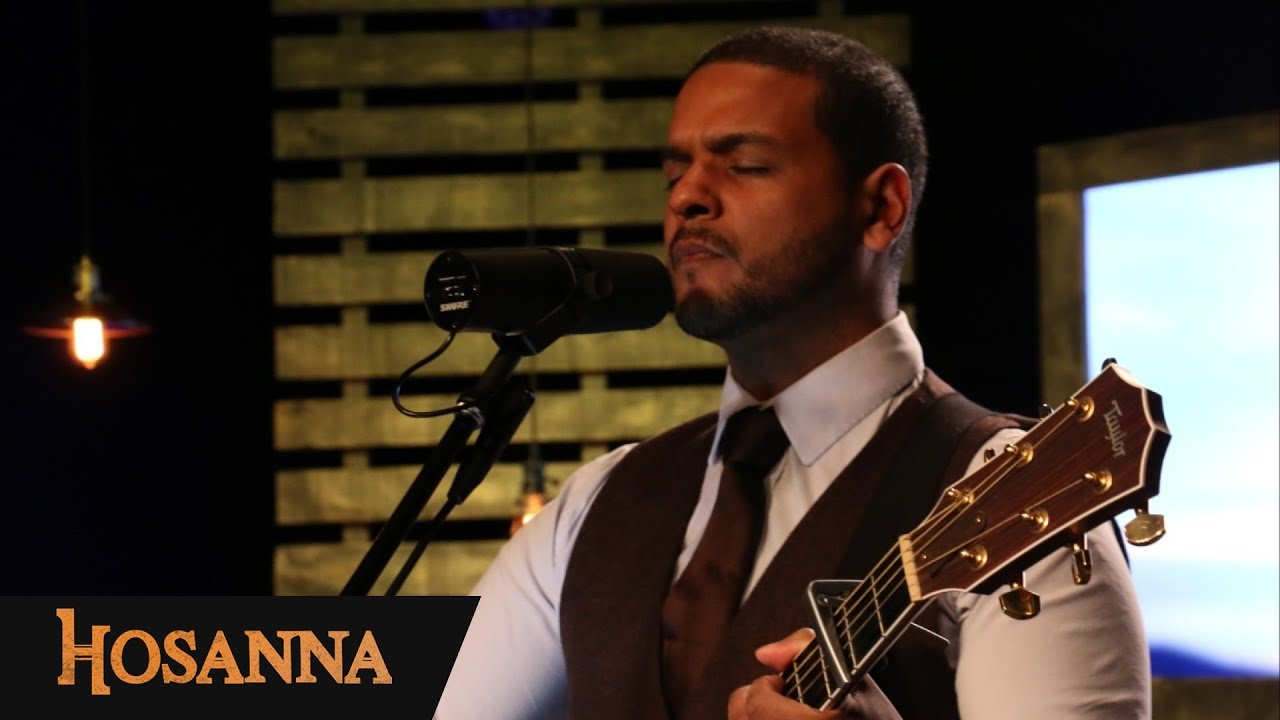 Hosanna Music - Hosanna - Abrite-moi / Mon rocher / Béni soit le nom du Seigneur
