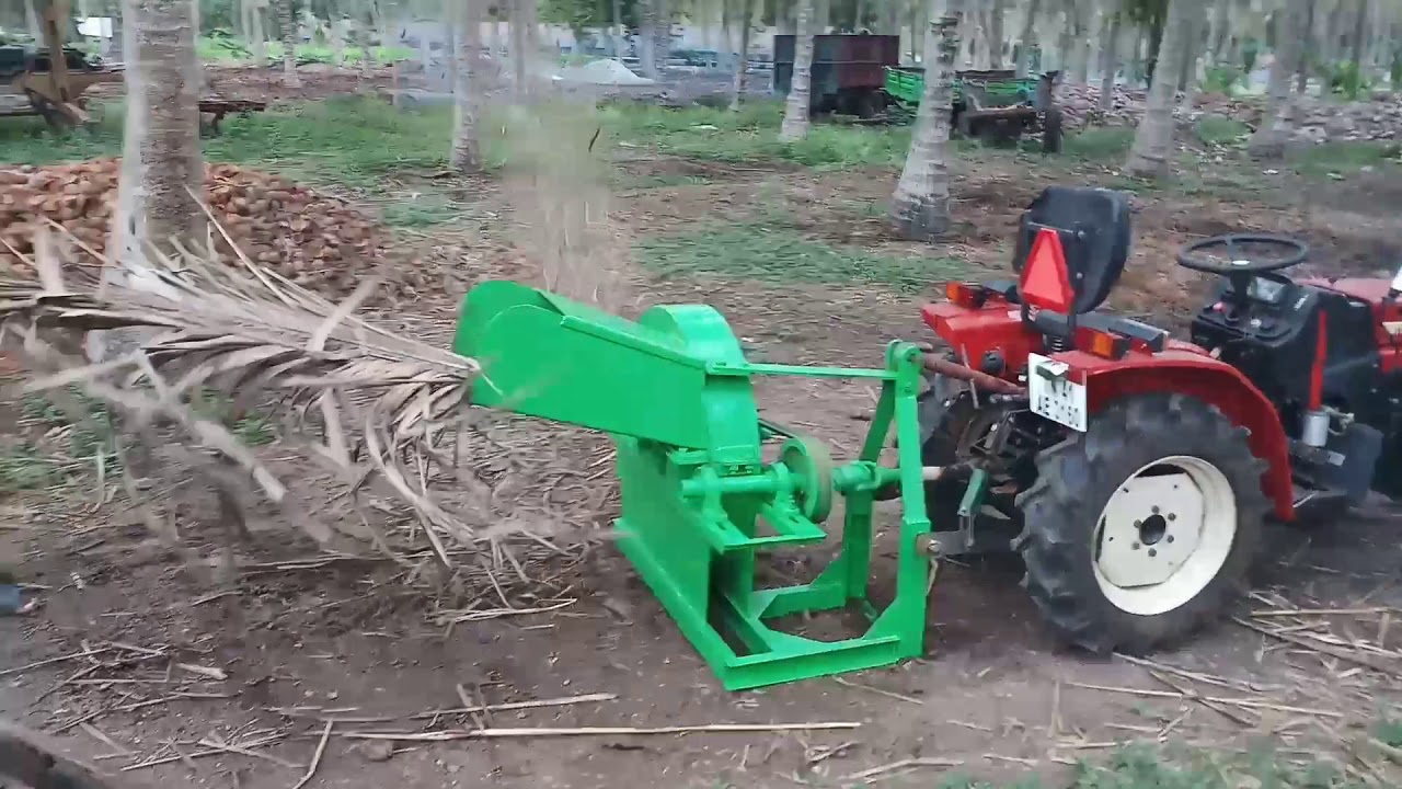 Shredder Cum Pulverisor 9986543756, 8778360944 Mini tractor operated farm waste shredder
