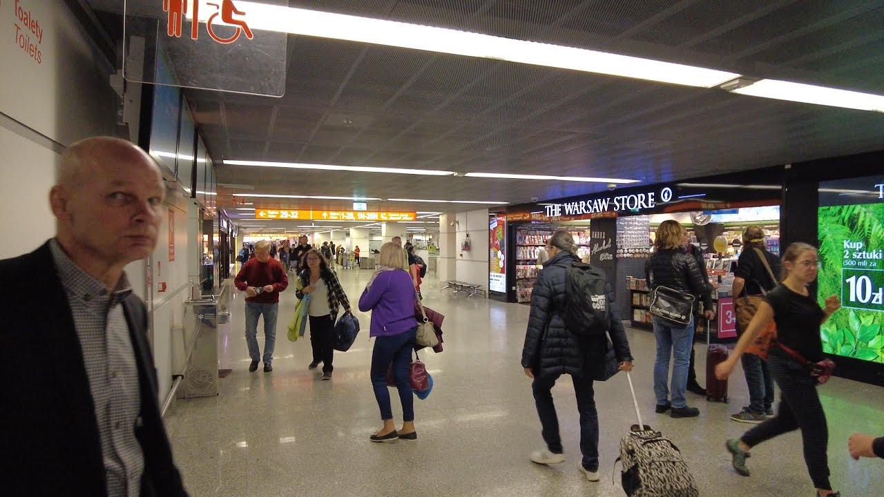 Walking in Warsaw Chopin Airport | Poland #504