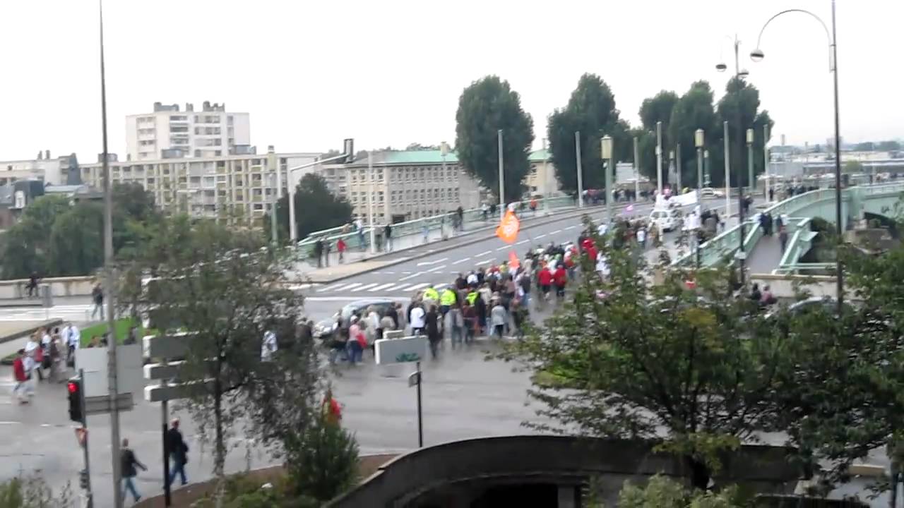 Rouen Strike March