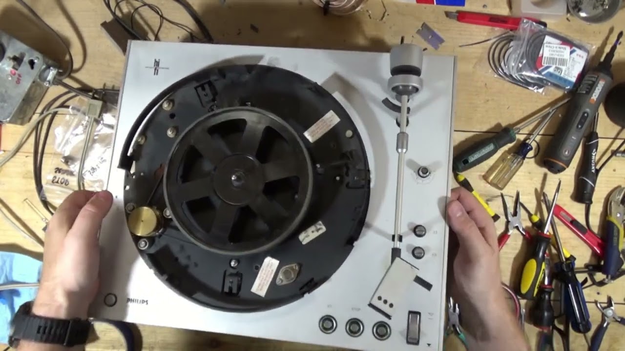 Goodwill Find Philips 212 Turntable Repair Part 3 - Replacing Lamps & Auto Shutoff Adj (Round 1)