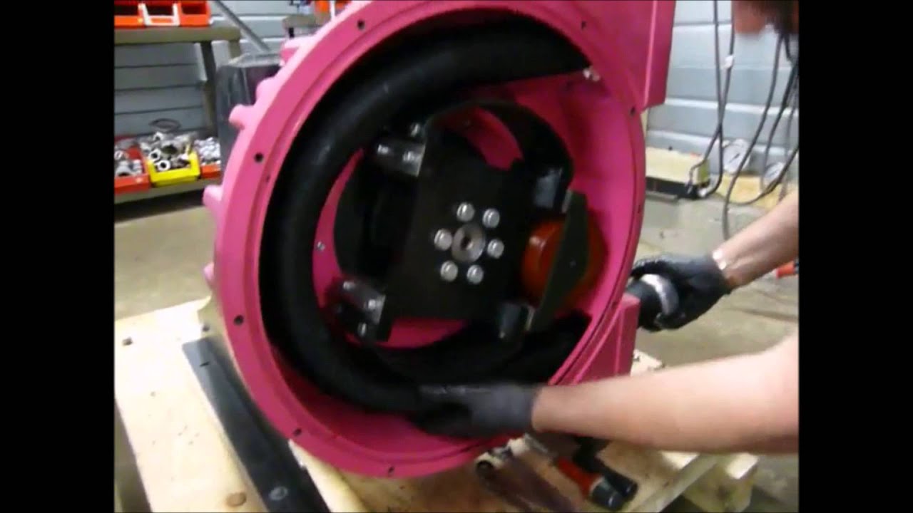 Remplacer le tube d'une pompe péristaltique