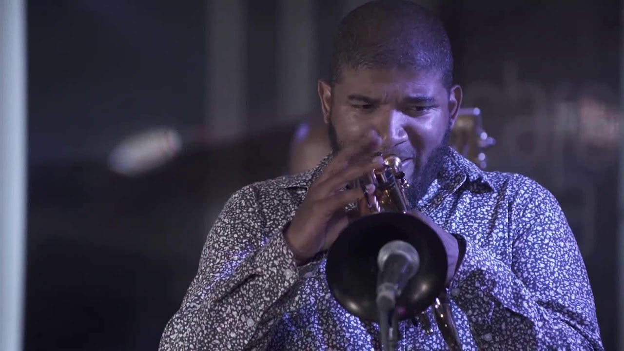 PERUCHIN CHA PA LAURA Y CAMILA