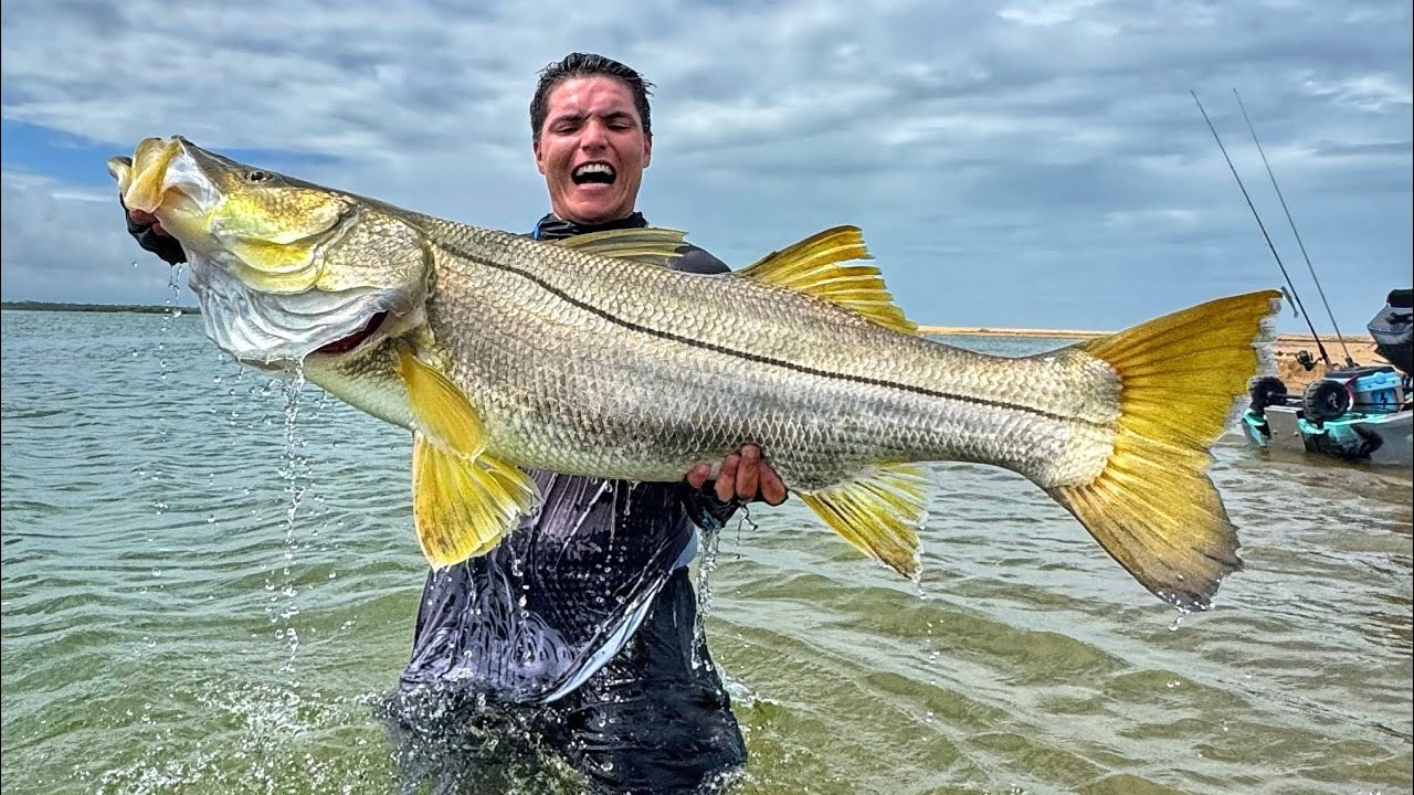 FAÇA ISSO PARA PEGAR ROBALOS GIGANTES!!! Fisguei um PEIXE ENORME. 