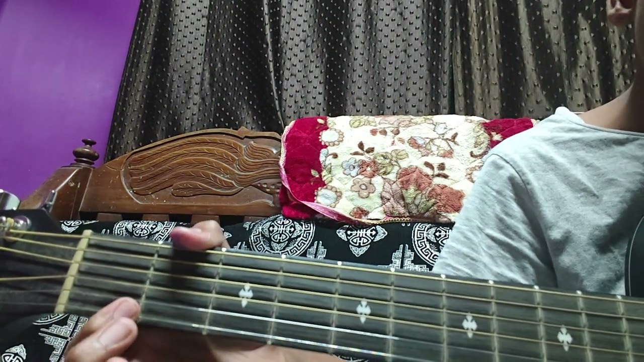 Teaching B string and E string together 