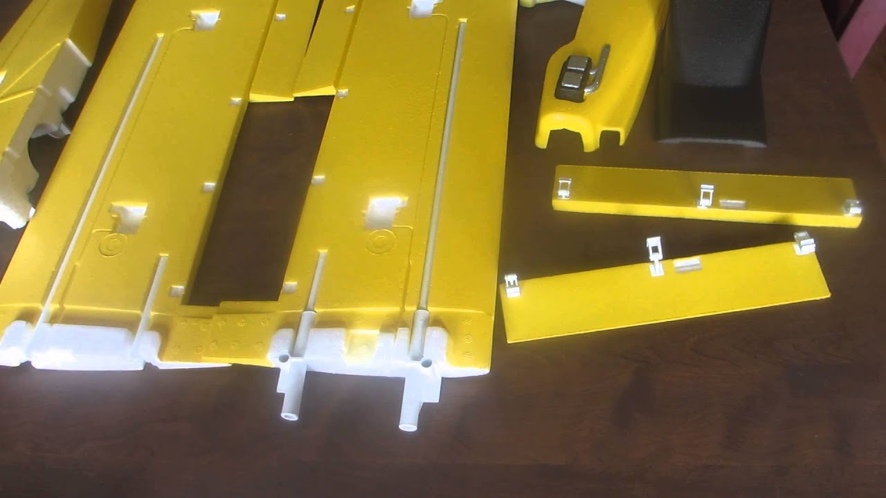 Multiplex Fun Cub Build 03
