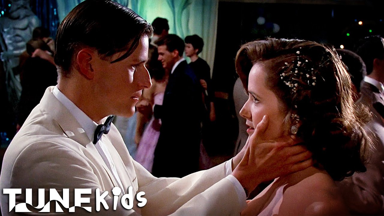Marty's Parents Fall In Love (Earth Angel Scene) | Back To The Future (1985) | TUNE: Kids