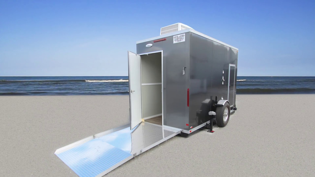 Single ADA Restroom Trailer | Oahu Series