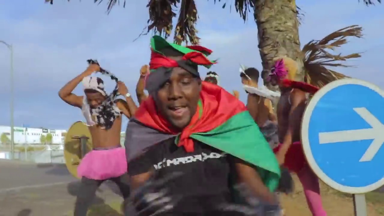 Briley - Les Comikes Ft Dj Maiki-D & Les Power Rangers x Dj King serenity