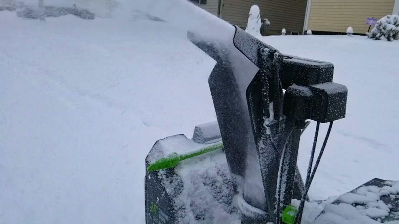 ❄️❄️❄️ EGO 56V Snowblower Review! ❄️❄️❄️ POWERFUL!! 🔋🔋🔋 (SNT2405 2-Stage)