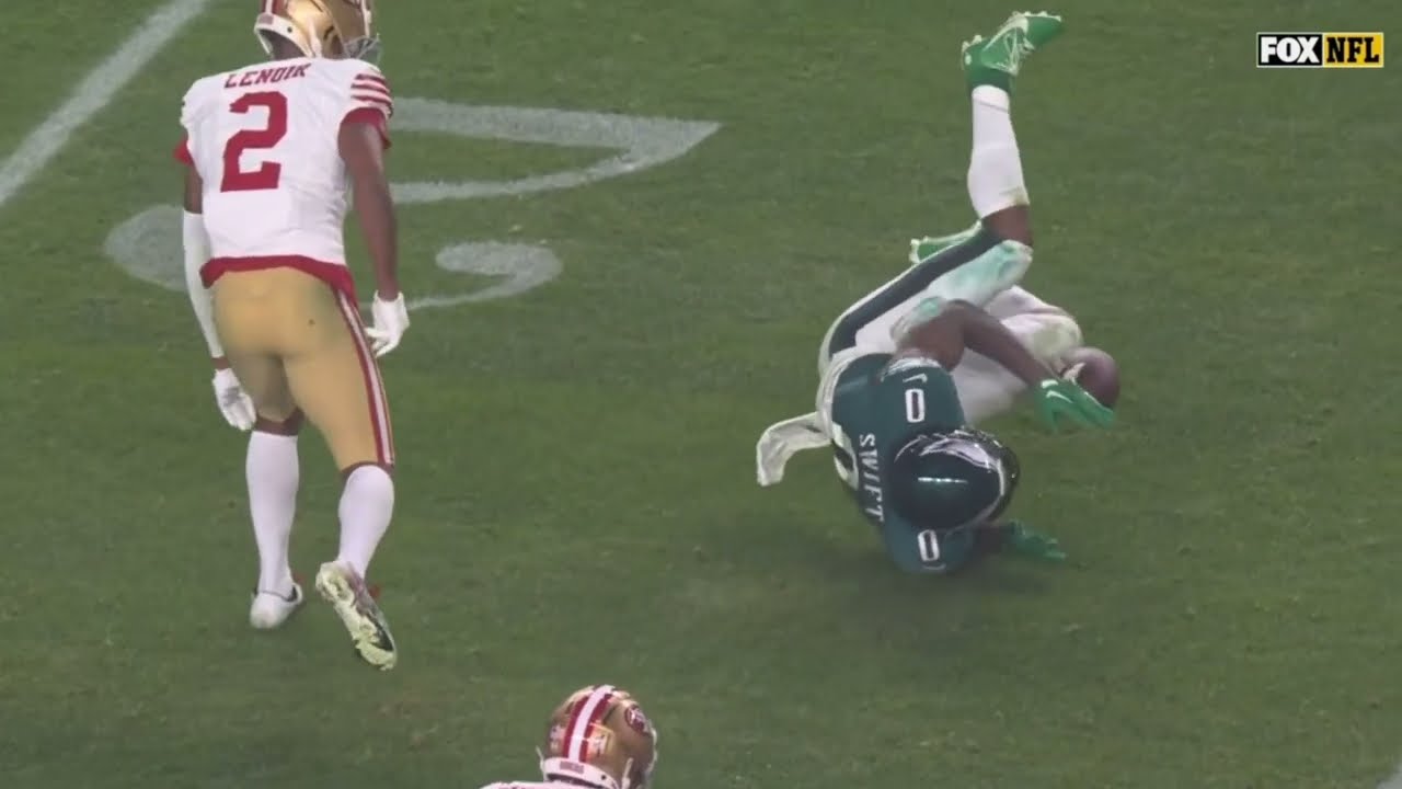 Deommodore Lenoir HUGE HIT on D'Andre Swift