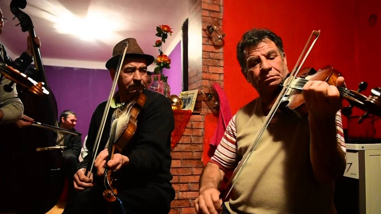 Music from Szászcsávás: Csárdás, Szökő (vizsgáztatás)