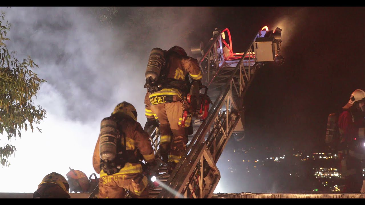 Un incendie majeur d&eacute;truit deux immeubles r&eacute;sidentiels &agrave; Qu&eacute;bec
