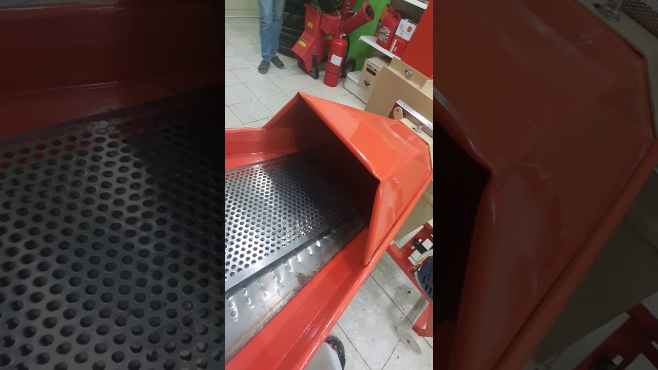 جراشة اعلاف وحبوب