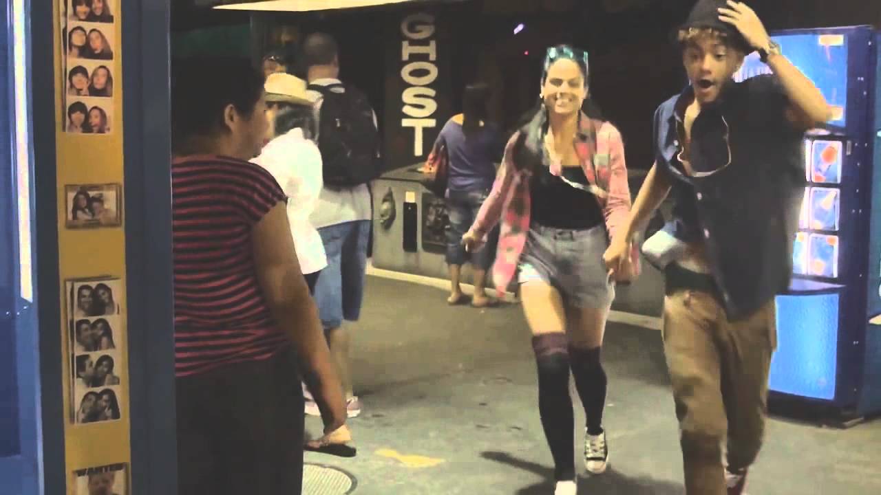 BB Bronx Amor De Adolescente Official Video