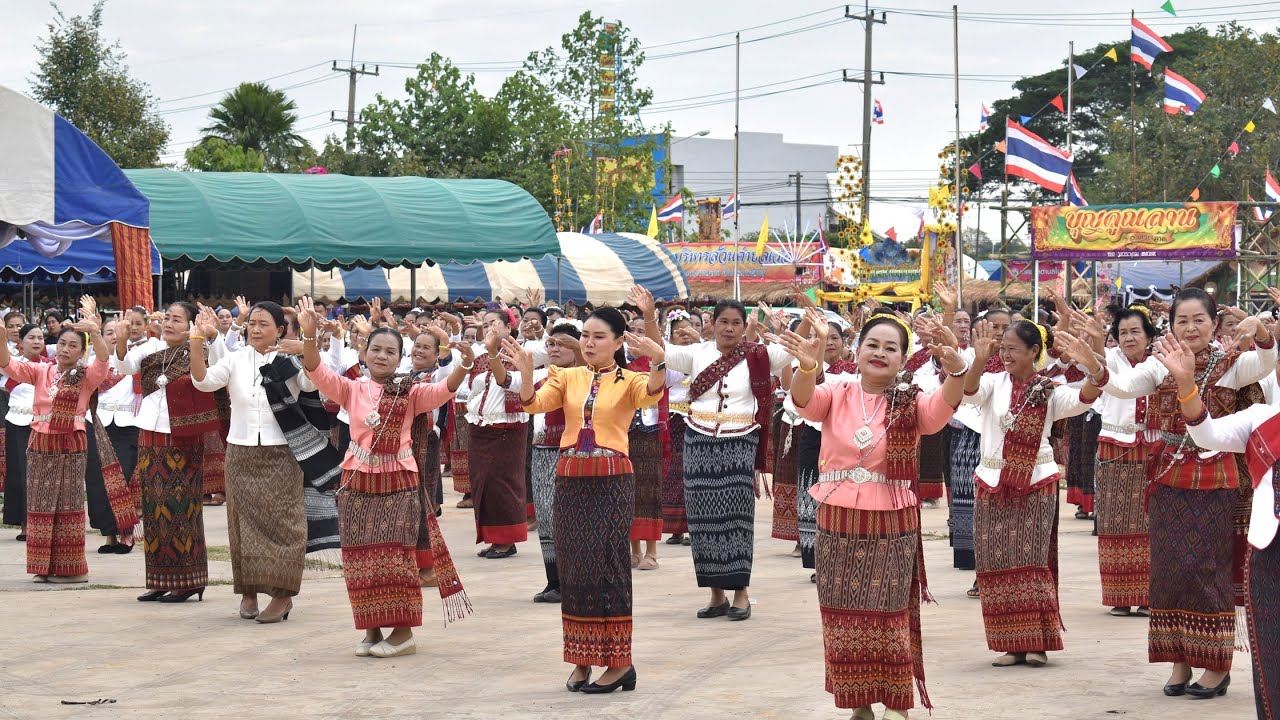 พิธีเปิดงานประเพณี บุญคูณลานอำเภอยางตลาด ประจำปี 2569