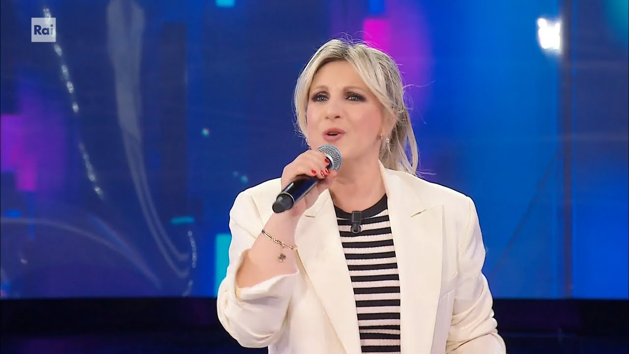 Katia Follesa ed i testi delle canzoni - Boomerissima - 17/01/2023