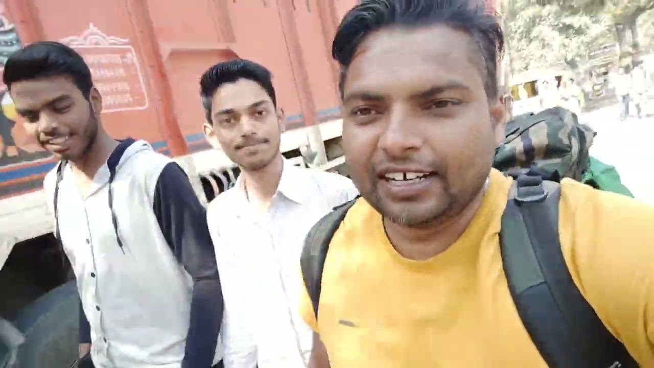 solo travel || india tour || patna to nalanda || hitchhiking in india ||gurjit k vlogs