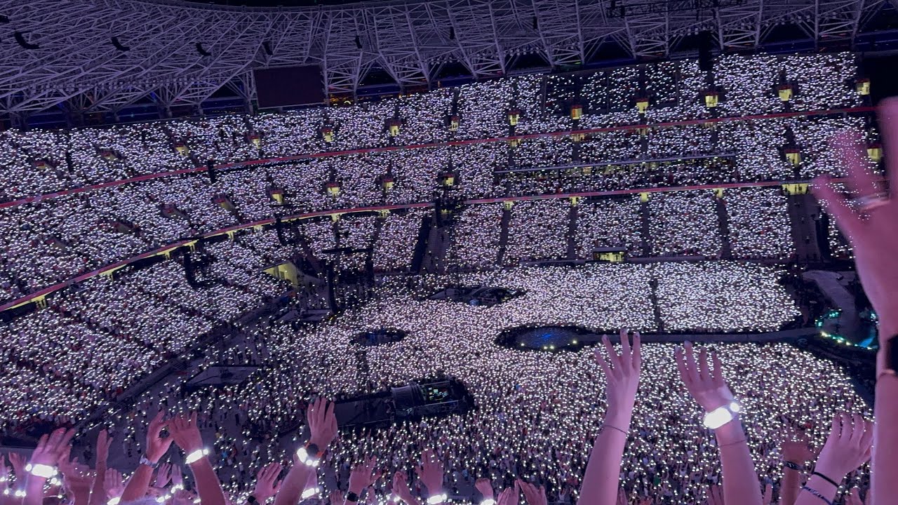 Coldplay - Sky Full Of Stars (Live in Budapest, June 18th 2024)