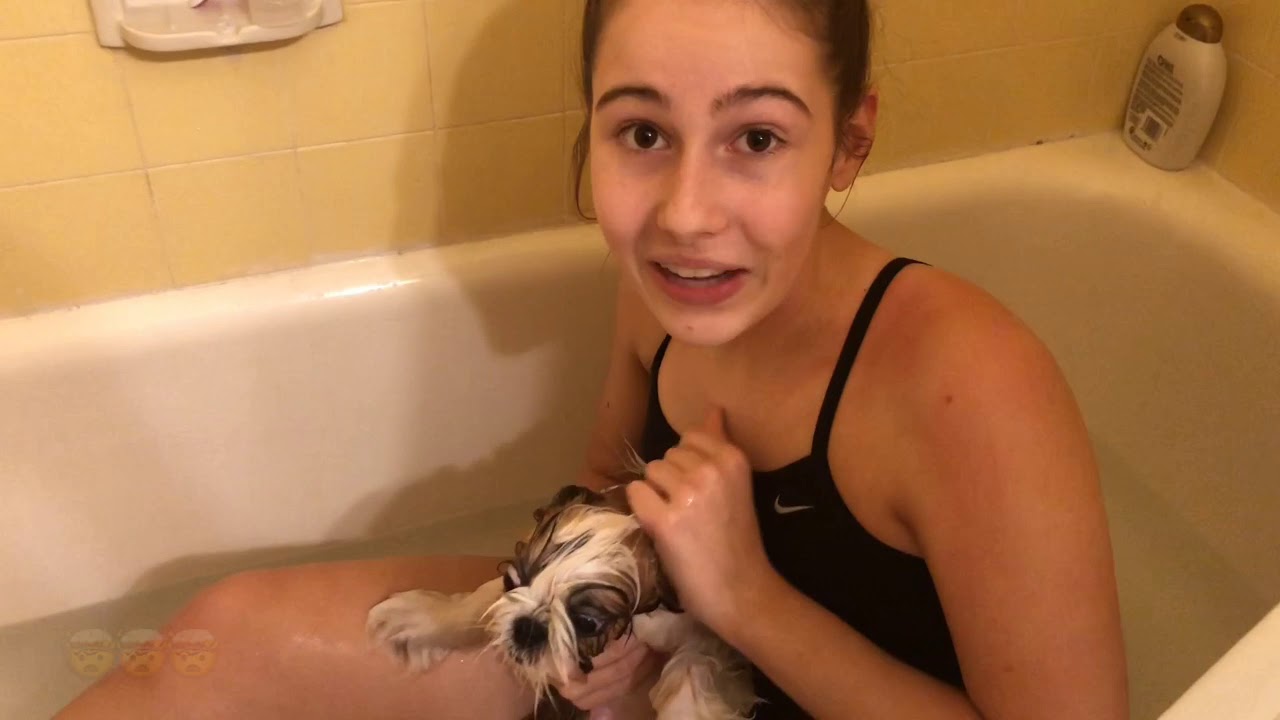 Bath Time With My New Puppy!  Featuring Lola!!